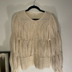 Elegant Cream Knit Cardigan